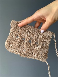 {{photo.Alt || photo.Description || 'MAYA Хлопок с шелком в виде ленточки с бахромой 85% Хлопок 10% Шелк 5% Полиамид 200m/100 Бежевый'}}